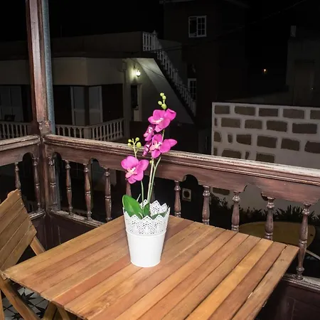 Casa Micaela Holiday home *